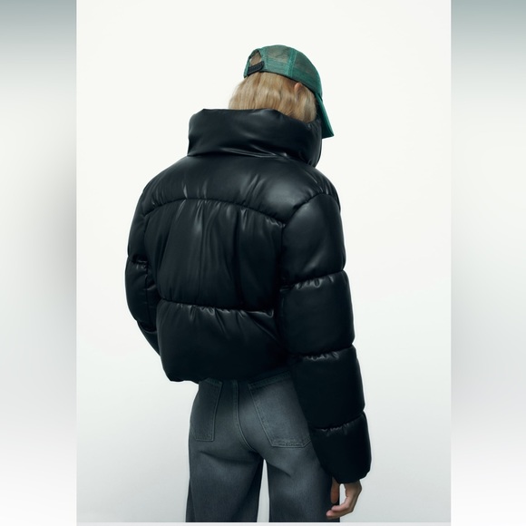 Amazing Zara Black FAUX LEATHER PUFFER JACKET. Size M - Picture 5 of 8